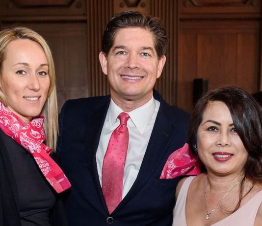 Lisa Shaw, Lionel Shaw and Sharon Seto at the Susan G. Komen Visionary Awards 2019, Red Carpet Bay Area